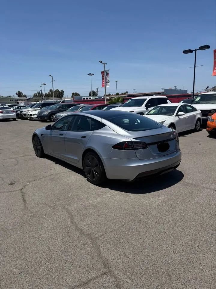 Used 2025 Tesla Model S Plaid AWD/4WD image 4