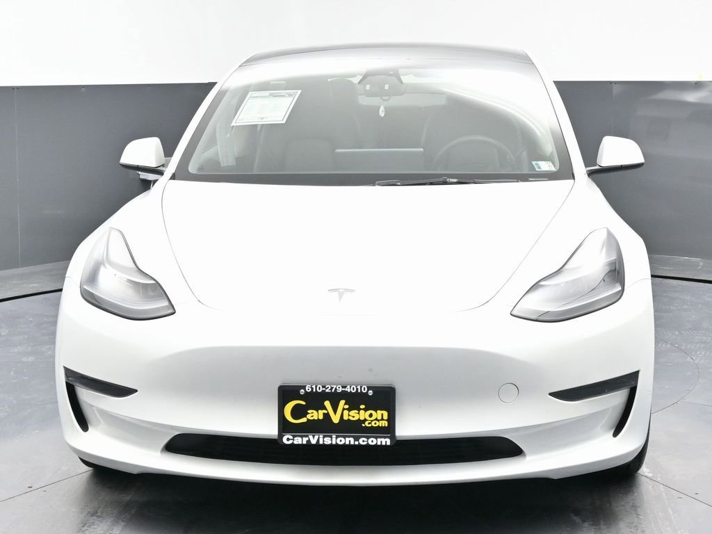 Used 2023 Tesla Model 3 Standard Range image 4