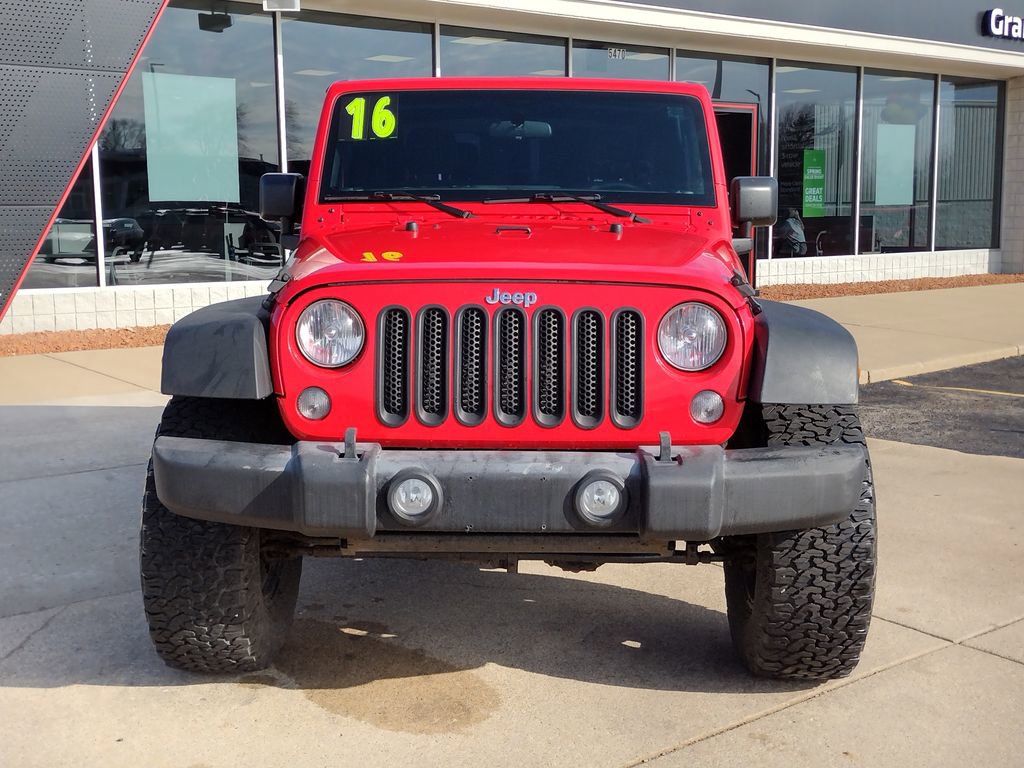 Used 2016 Jeep Wrangler Sport AWD/4WD image 9