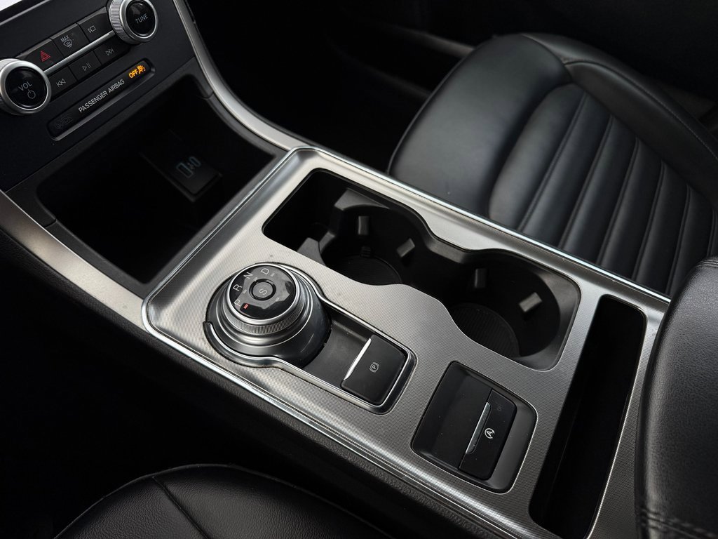 Used 2022 Ford Edge SEL image 21