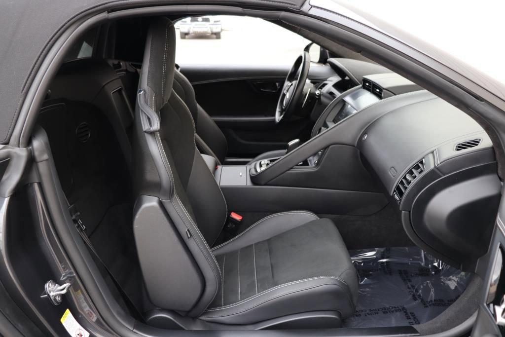 Used 2022 Jaguar F-TYPE R-Dynamic image 34