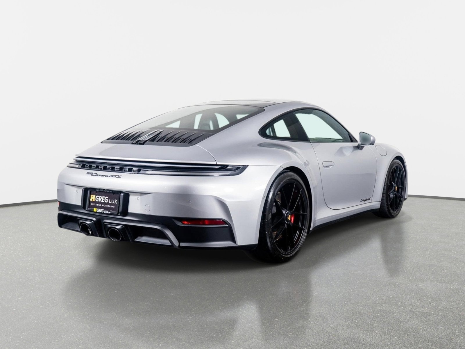 Used 2025 Porsche 911 Carrera GTS RWD image 10