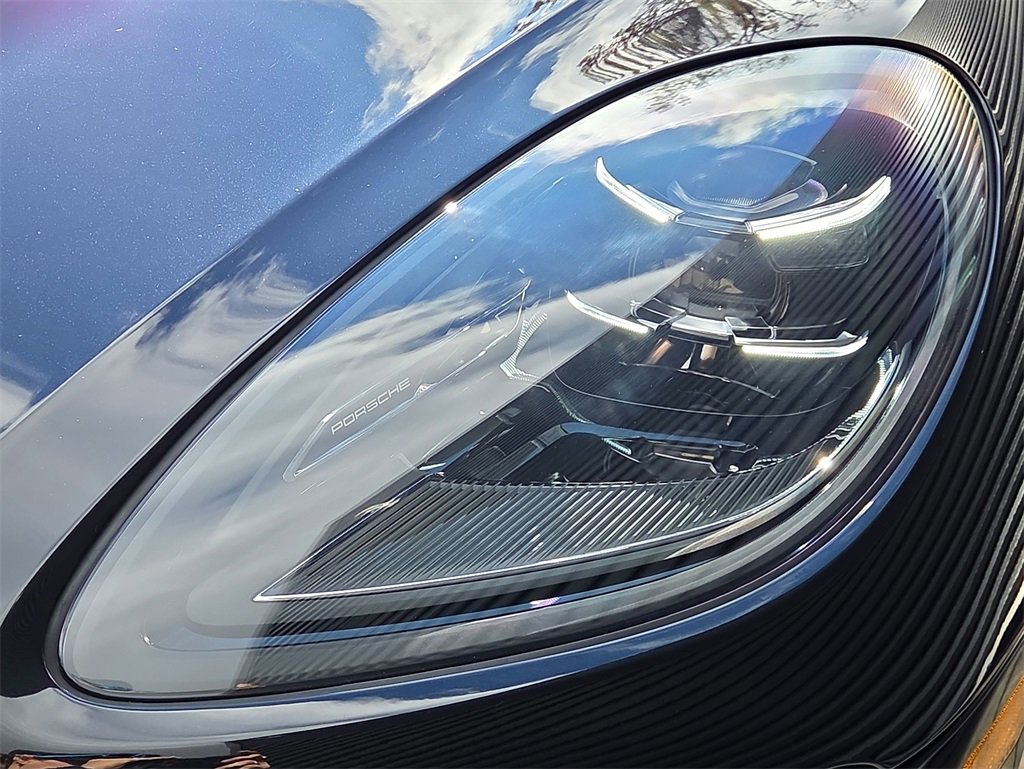 New 2026 Porsche Macan image 25