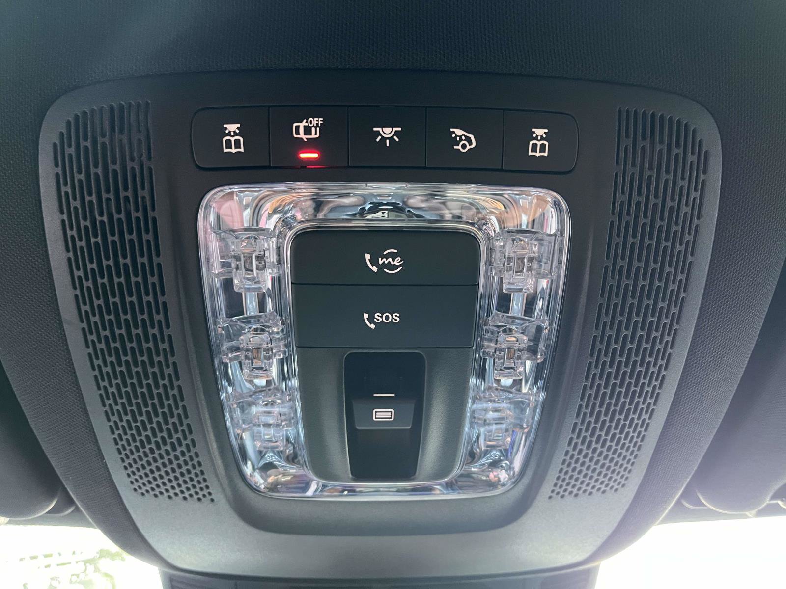 Certified 2024 Mercedes-Benz GLS 450 4MATIC image 38