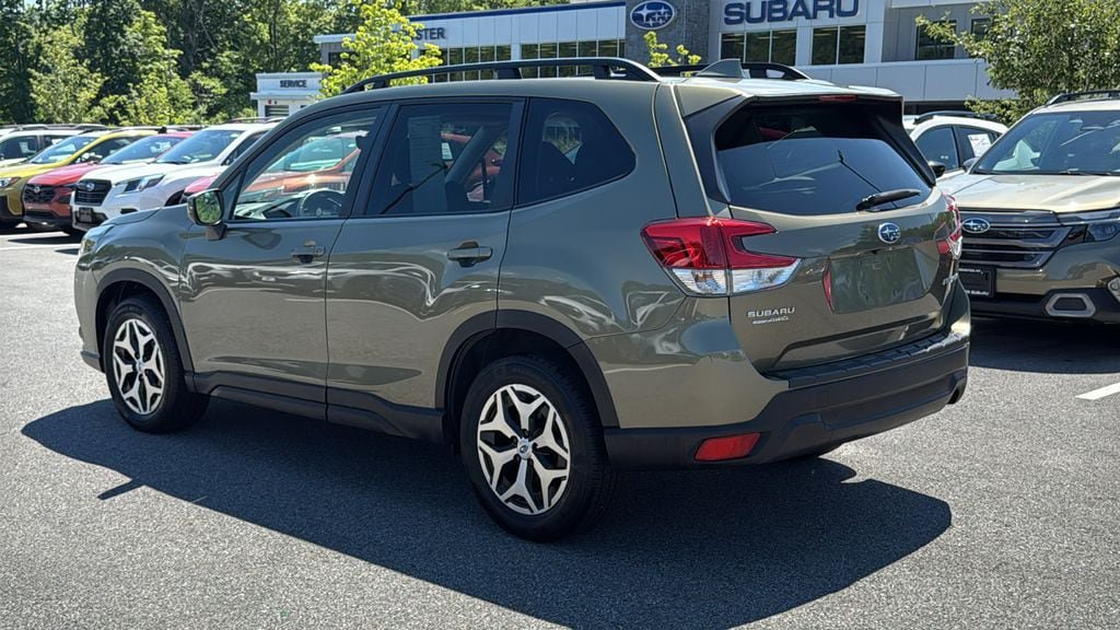 Certified 2023 Subaru Forester Premium AWD/4WD image 6