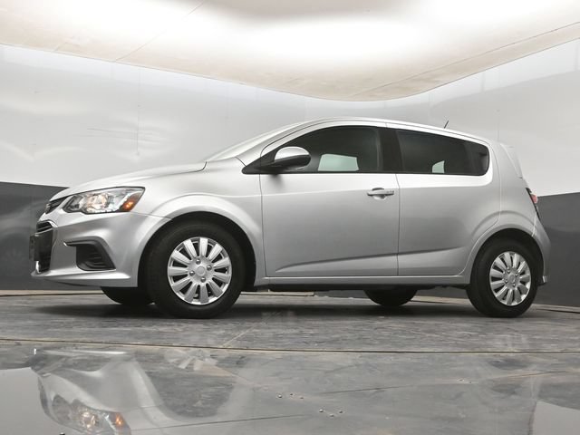 Used 2020 Chevrolet Sonic LT FWD image 12