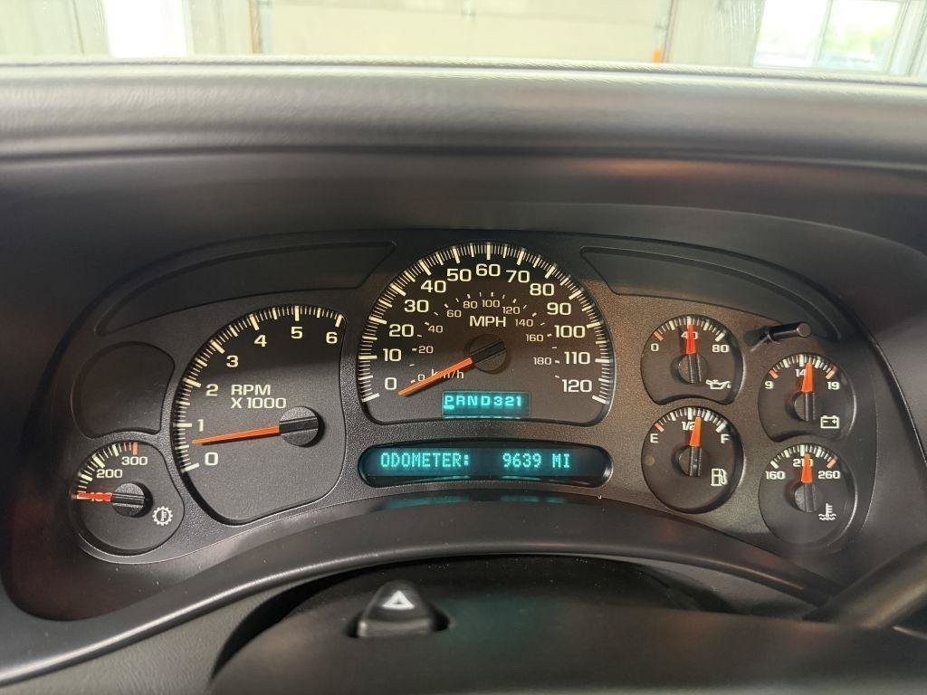 Used 2005 GMC Sierra 2500 W/T AWD/4WD image 22