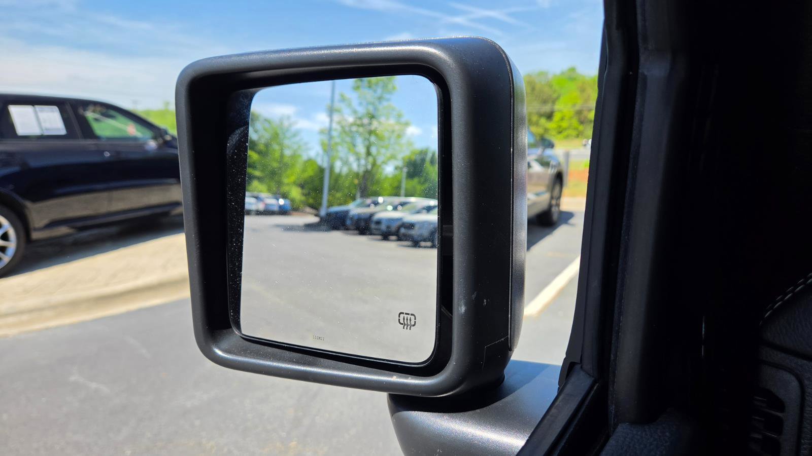 Used 2023 Jeep Wrangler Sahara w/ Cold Weather Group image 72