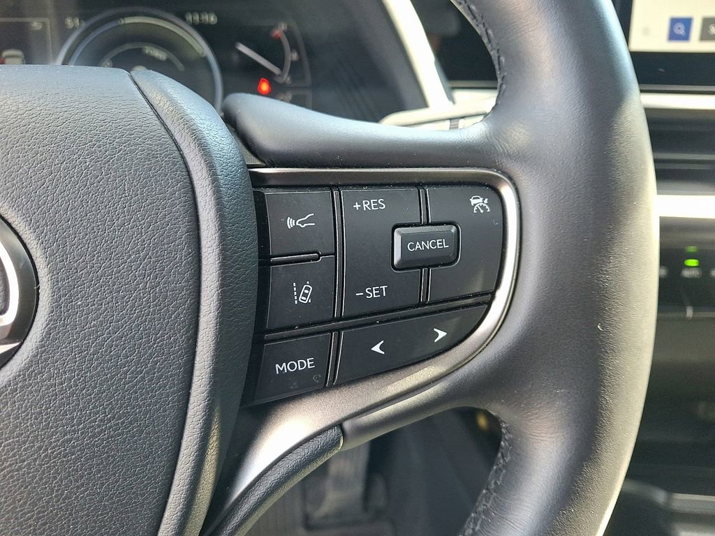 Used 2023 Lexus UX 250h AWD w/ Accessory Package (Z2) image 23