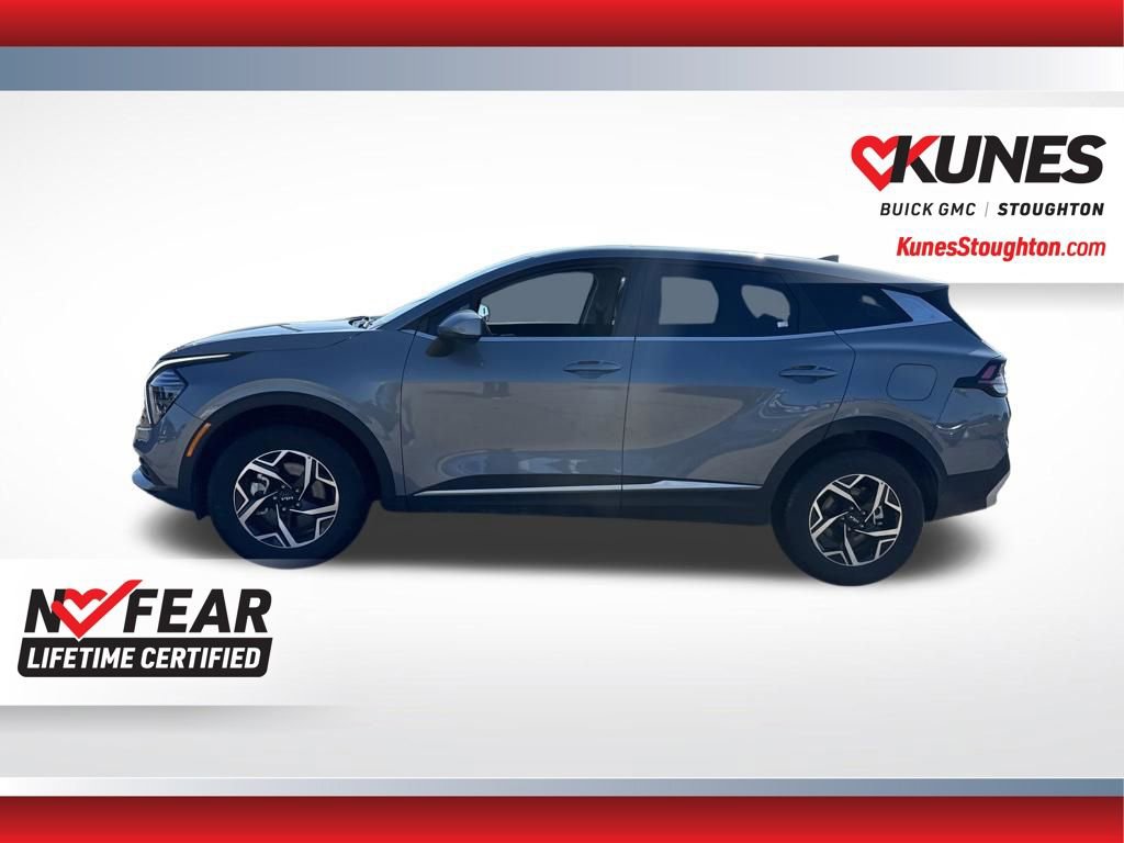 Used 2025 Kia Sportage LX image 8