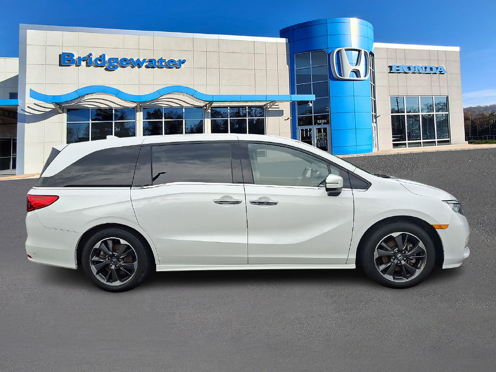 Used 2023 Honda Odyssey Elite image 7