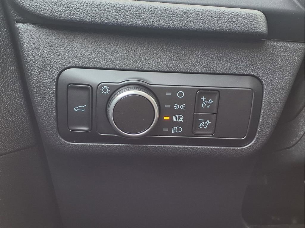 New 2026 Ford Escape ST-Line w/ Tech Pack #1 image 12