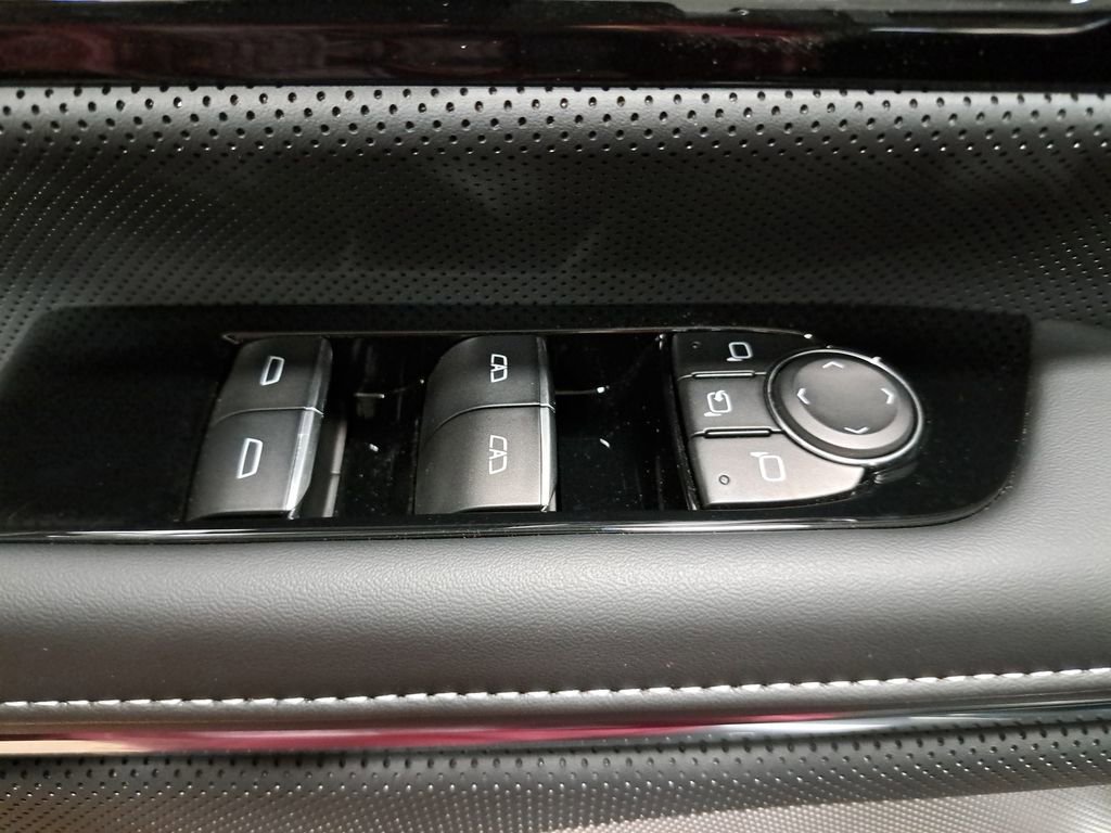 New 2025 GMC Sierra EV Denali image 21