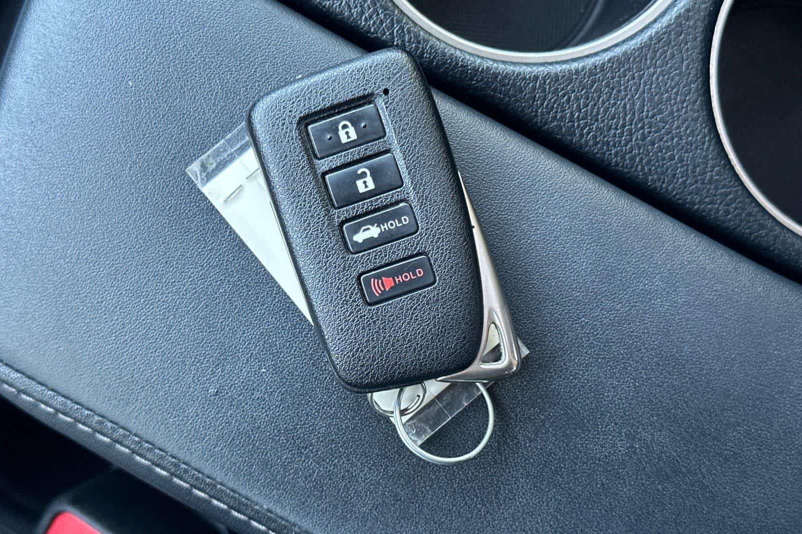 Used 2015 Lexus IS 350 w/ F-Sport Package RWD image 26