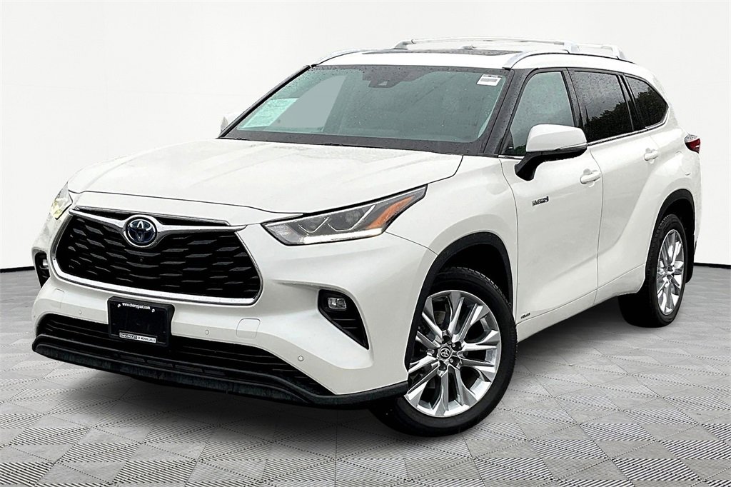 Used 2021 Toyota Highlander Limited
