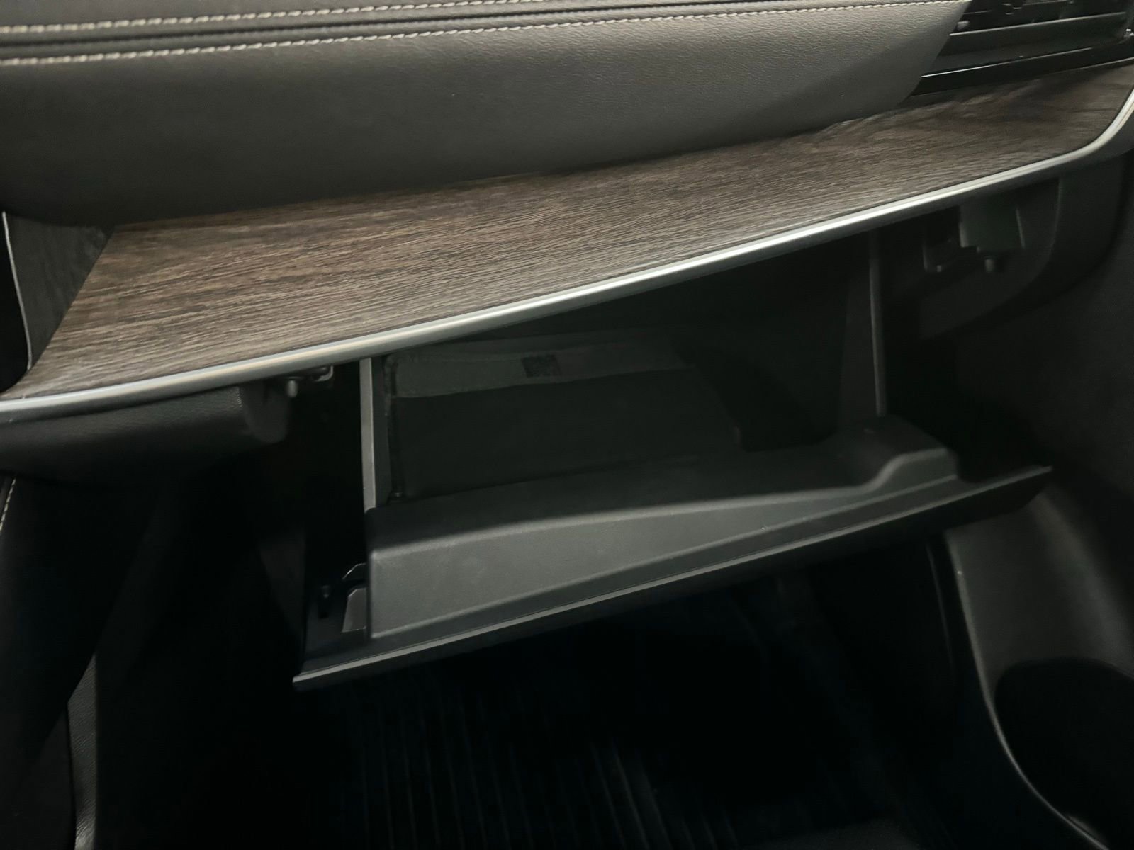 Certified 2024 Nissan Rogue Platinum w/ Platinum Premium Package image 25