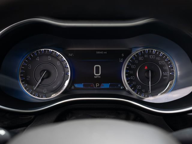 Used 2016 Chrysler 200 C image 24