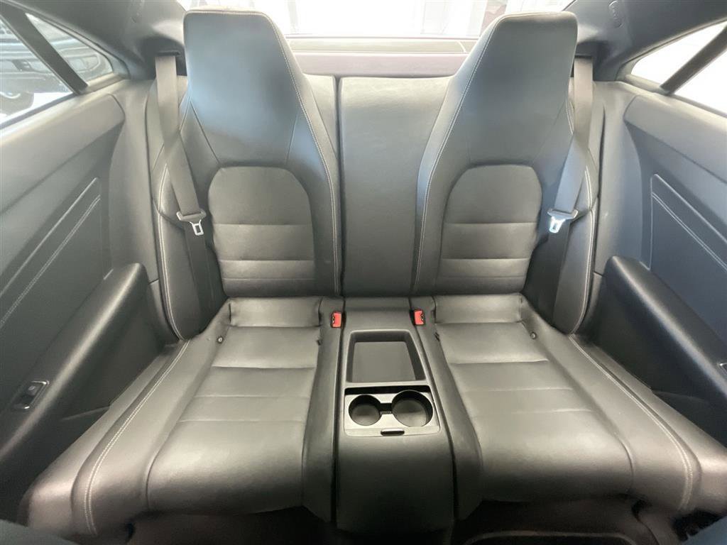 Used 2016 Mercedes-Benz E 400 4MATIC Coupe image 24