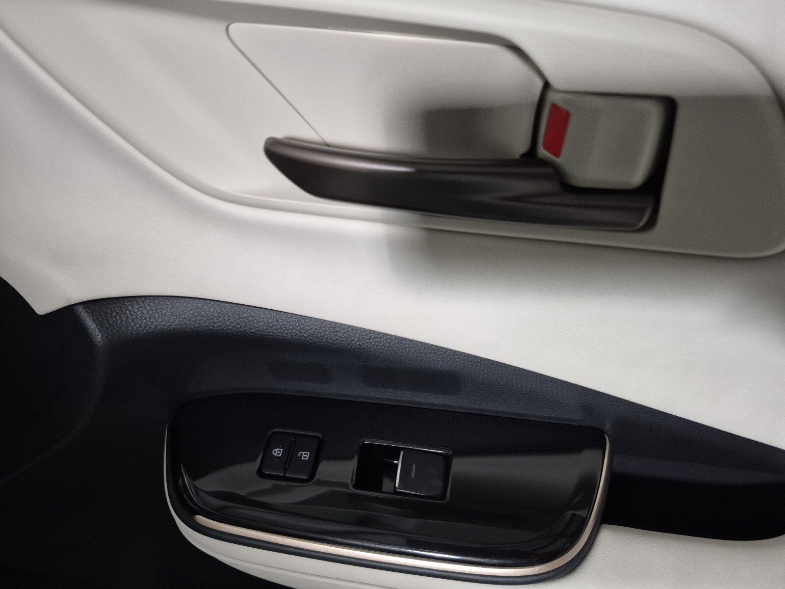 New 2026 Toyota Crown Limited image 32