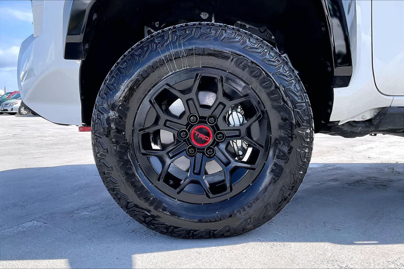 Used 2026 Toyota Tacoma TRD Pro AWD/4WD image 8