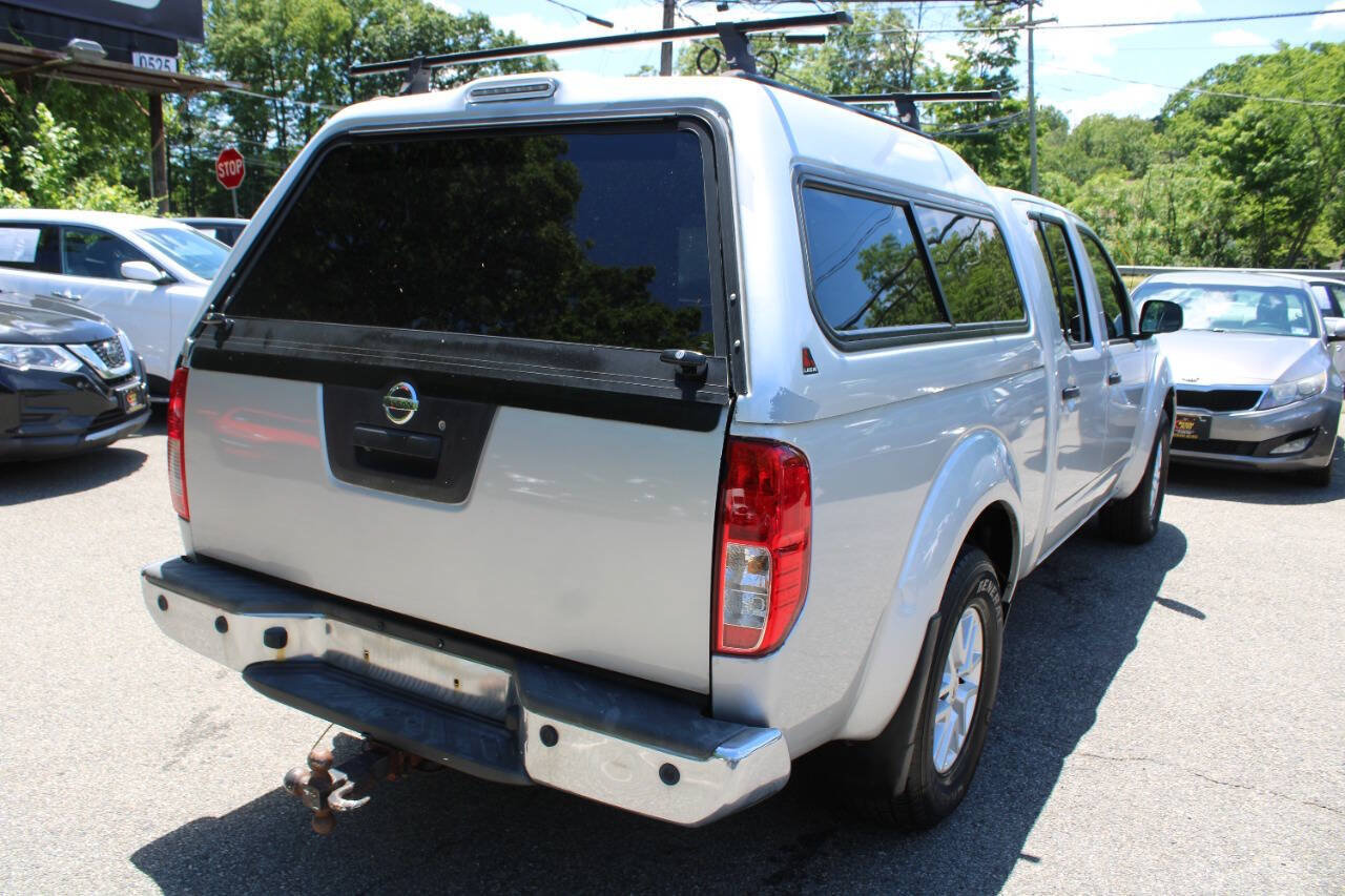 Used 2014 Nissan Frontier SV w/ SV Value Truck Package AWD/4WD image 8