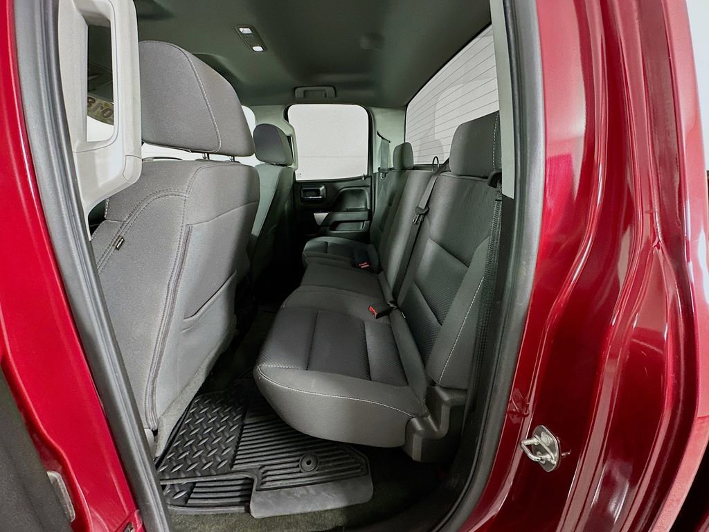 Used 2018 Chevrolet Silverado 1500 LT w/ All Star Edition image 30