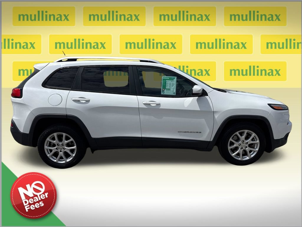 Used 2016 Jeep Cherokee Latitude FWD video 2