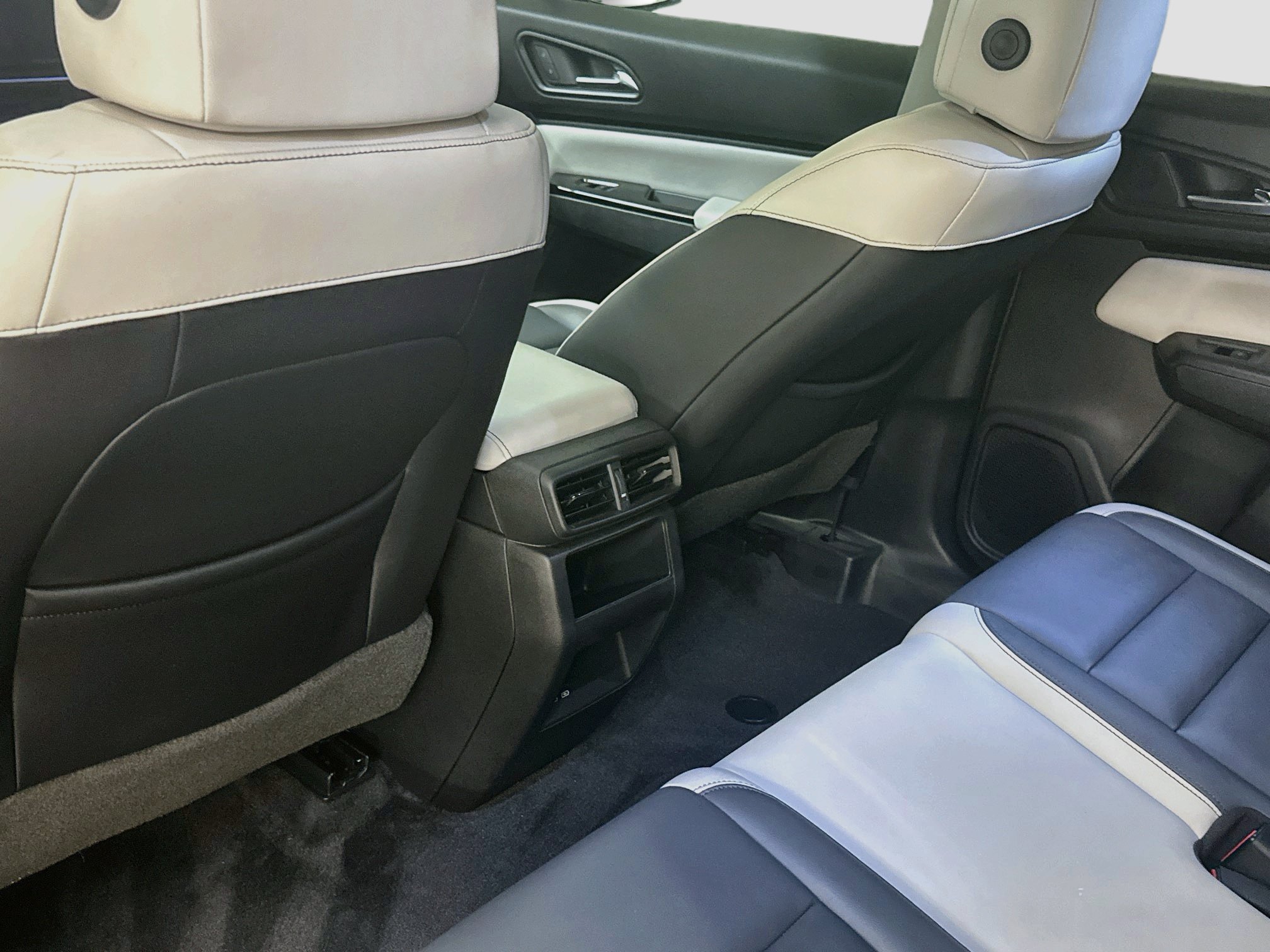 Used 2024 Honda Prologue Touring image 29