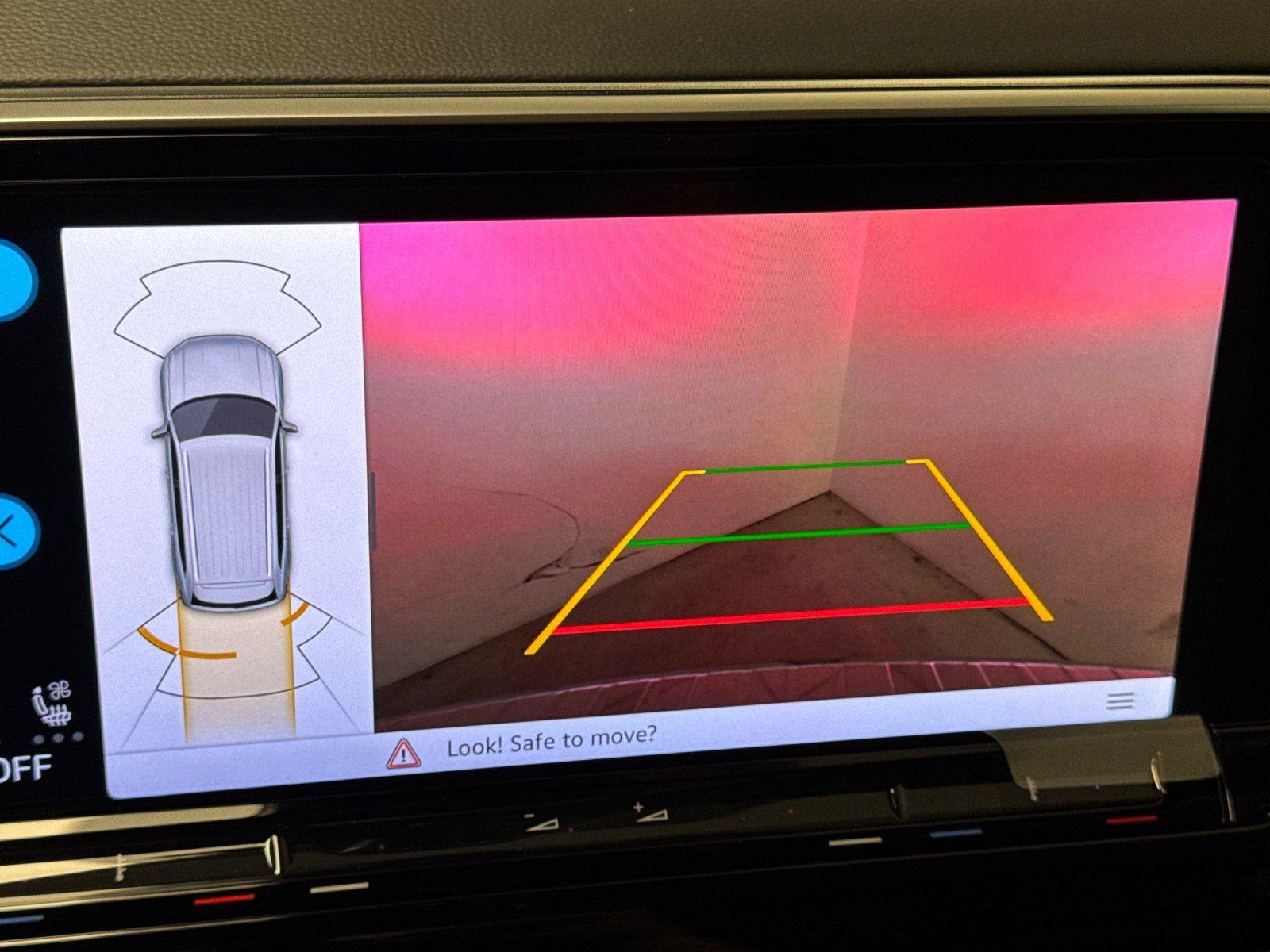 New 2026 Volkswagen Atlas SEL image 19