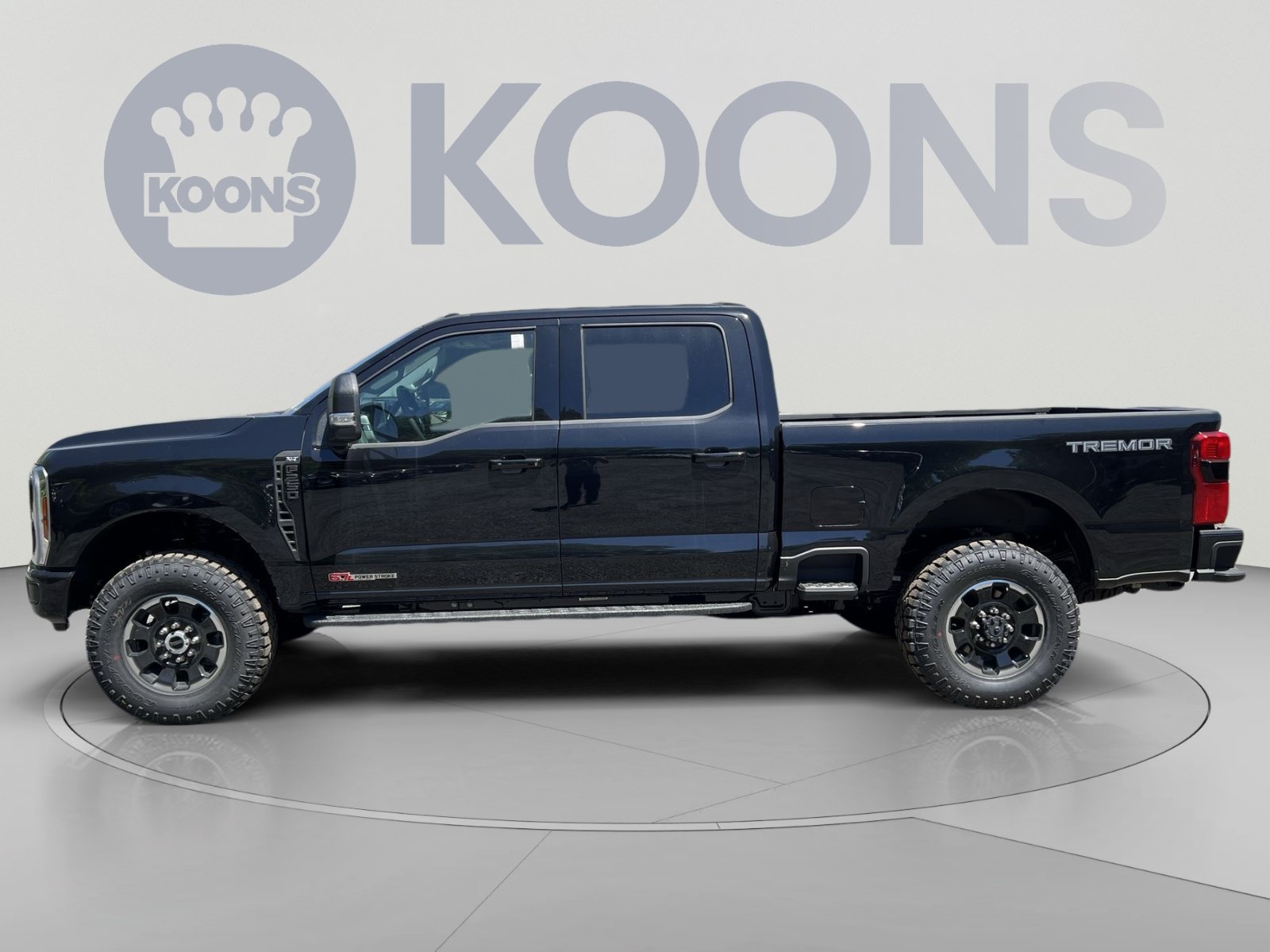 New 2026 Ford F250 XLT w/ XLT Premium Package AWD/4WD image 7
