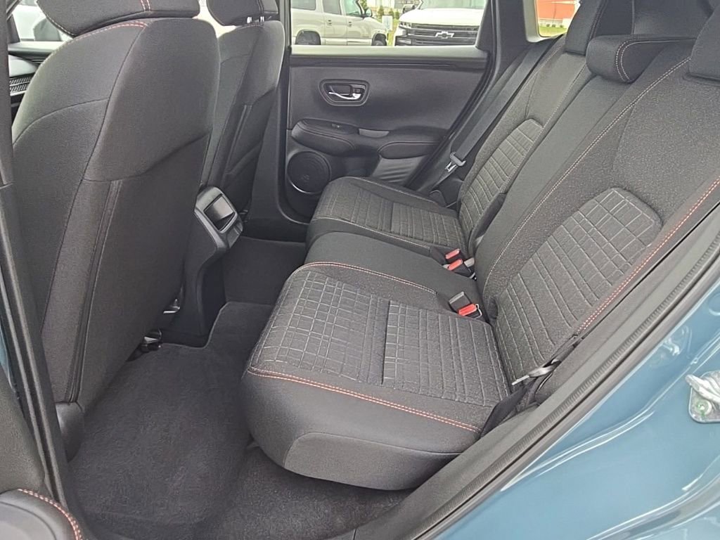 Used 2025 Honda HR-V Sport image 20