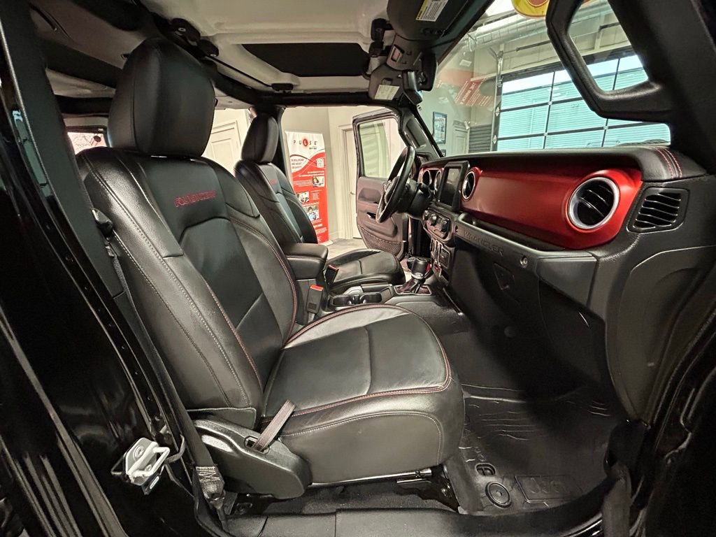 Used 2018 Jeep Wrangler Unlimited Rubicon image 42