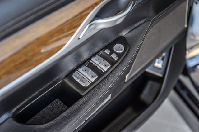 Used 2017 BMW 740i xDrive AWD/4WD image 57