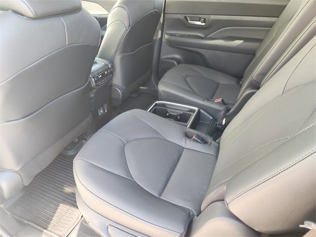 New 2026 Toyota Grand Highlander Limited image 20