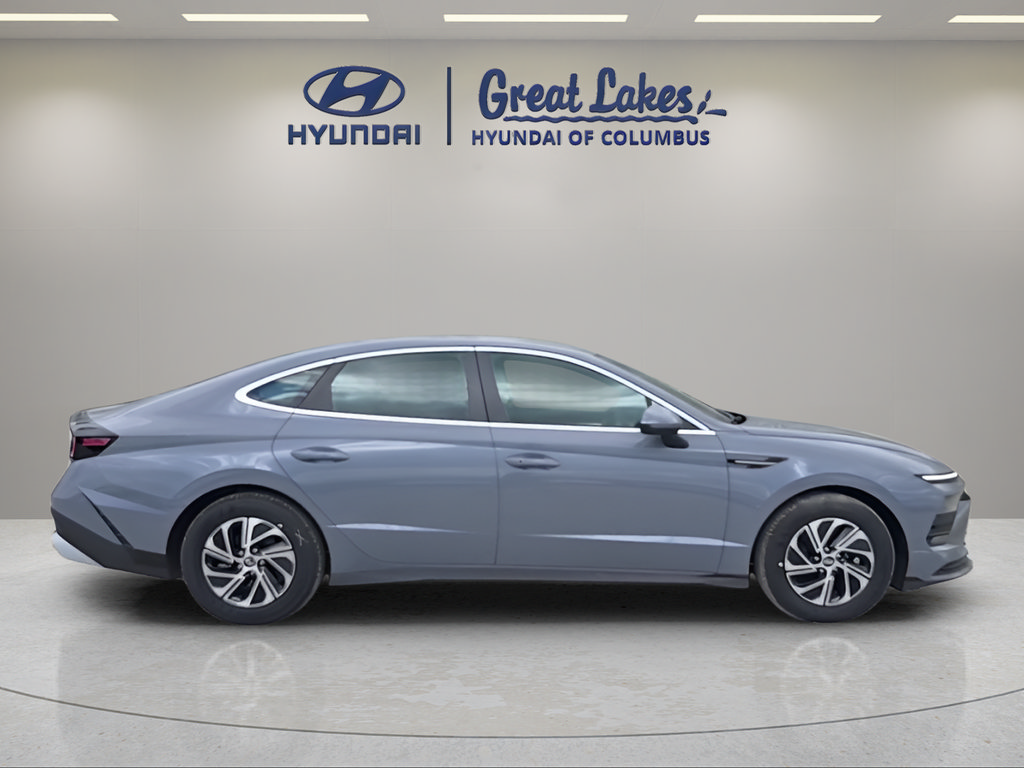 New 2026 Hyundai Sonata Blue FWD image 6