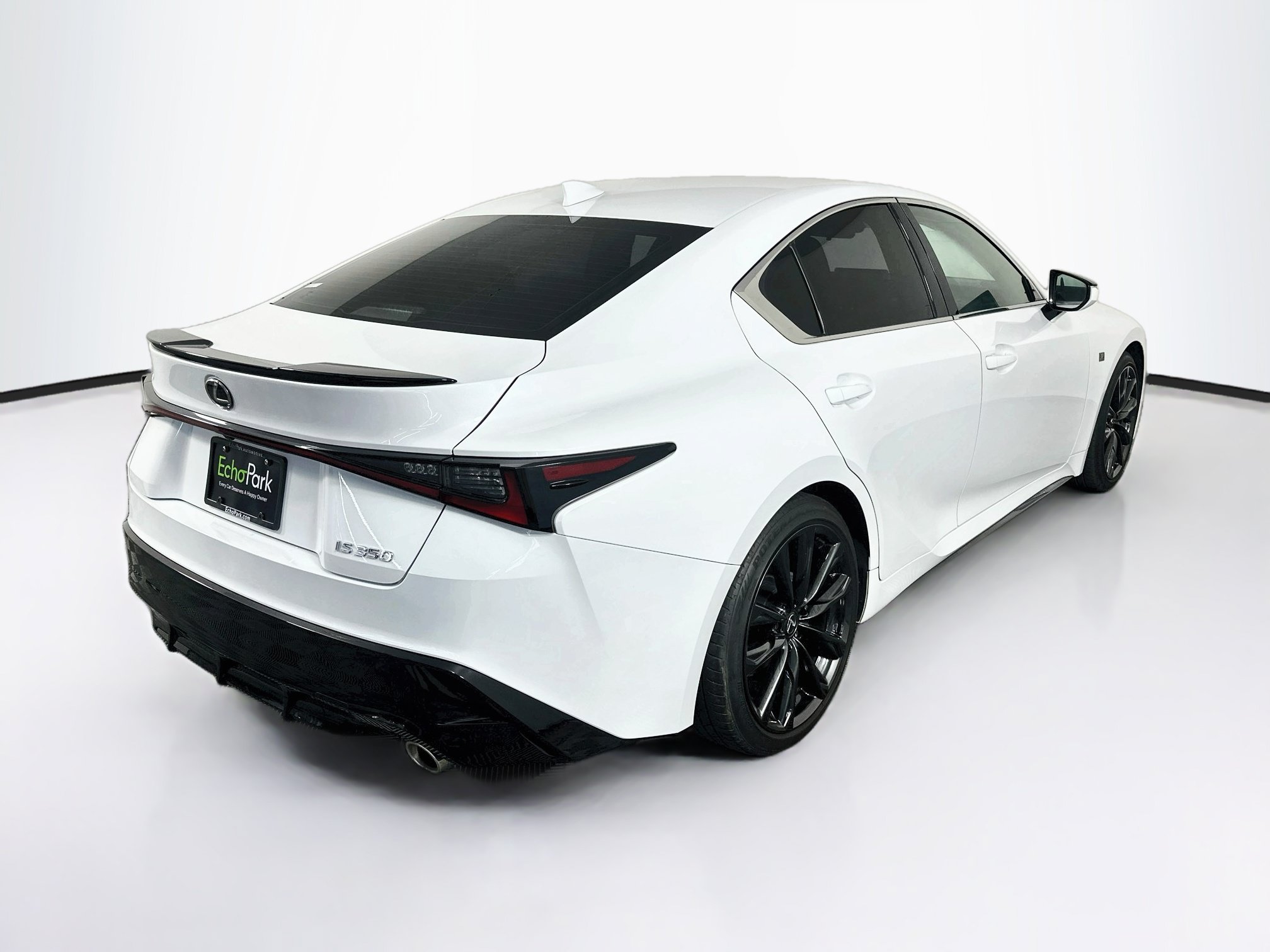Used 2025 Lexus IS 350 F Sport RWD image 9