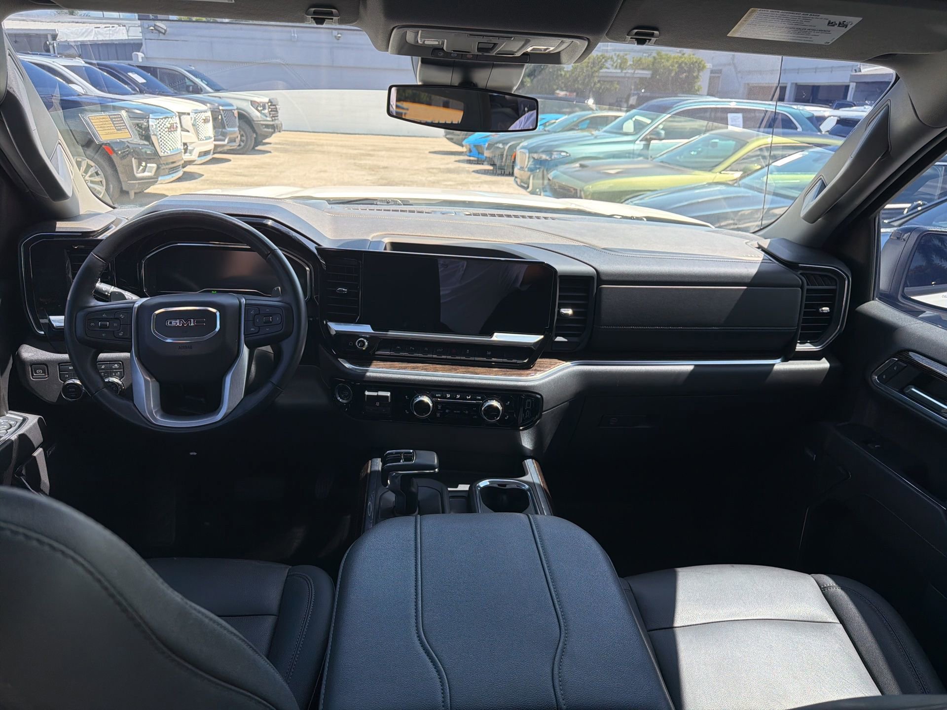 Used 2023 GMC Sierra 1500 Elevation w/ Elevation Premium Package AWD/4WD image 28
