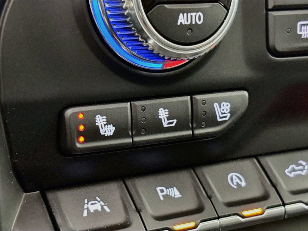 Used 2019 GMC Sierra 1500 AT4 w/ AT4 Premium Package AWD/4WD image 22