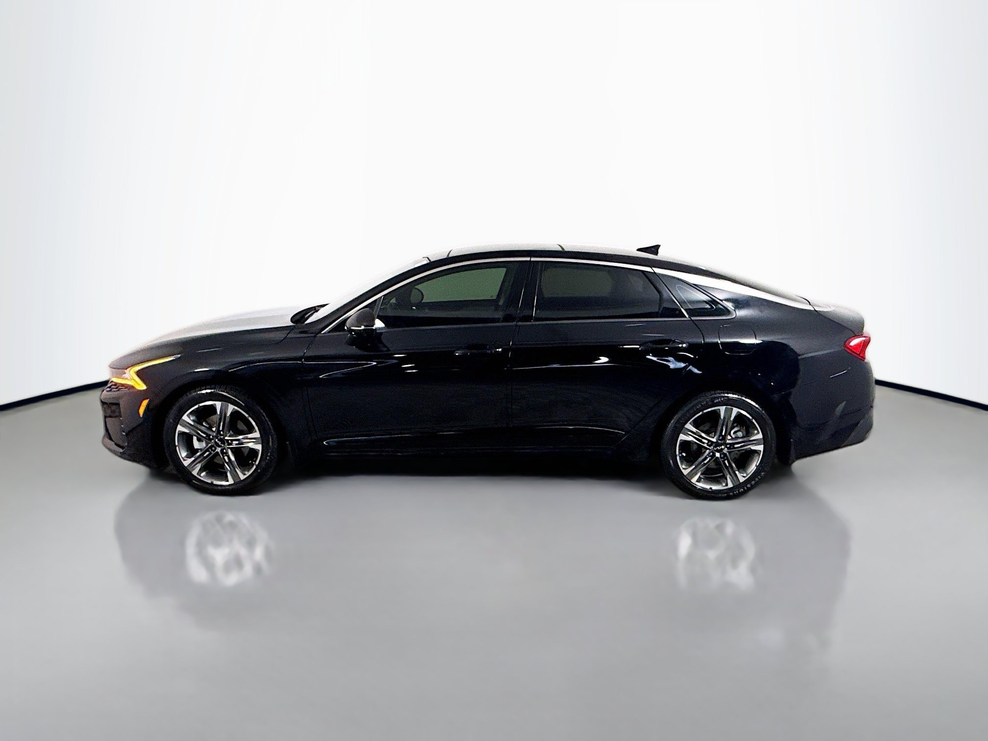 Used 2022 Kia K5 EX w/ EX Premium Package FWD image 6