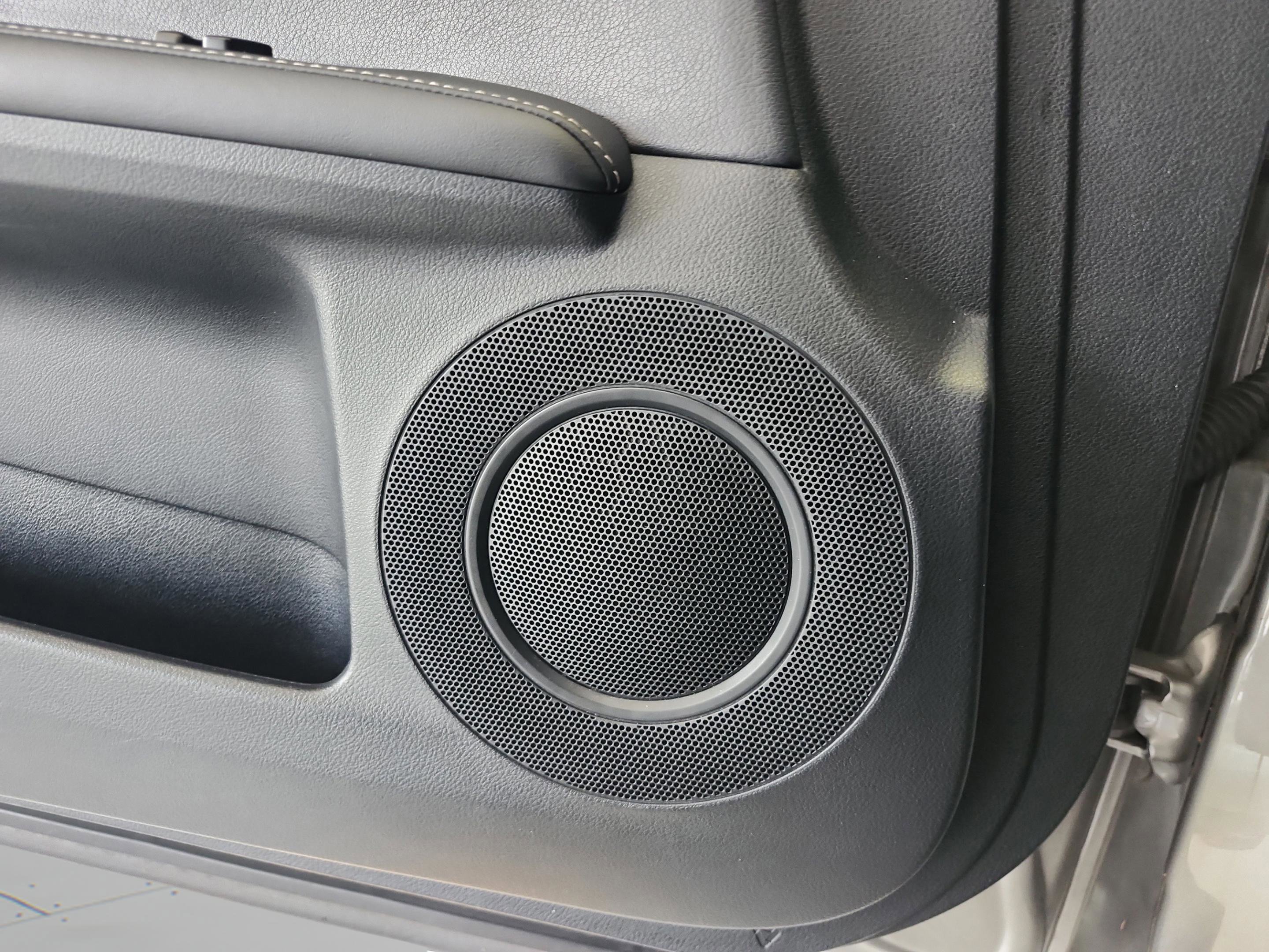 Used 2016 Lexus ES 350 w/ Premium Package w/Wood Trim image 28