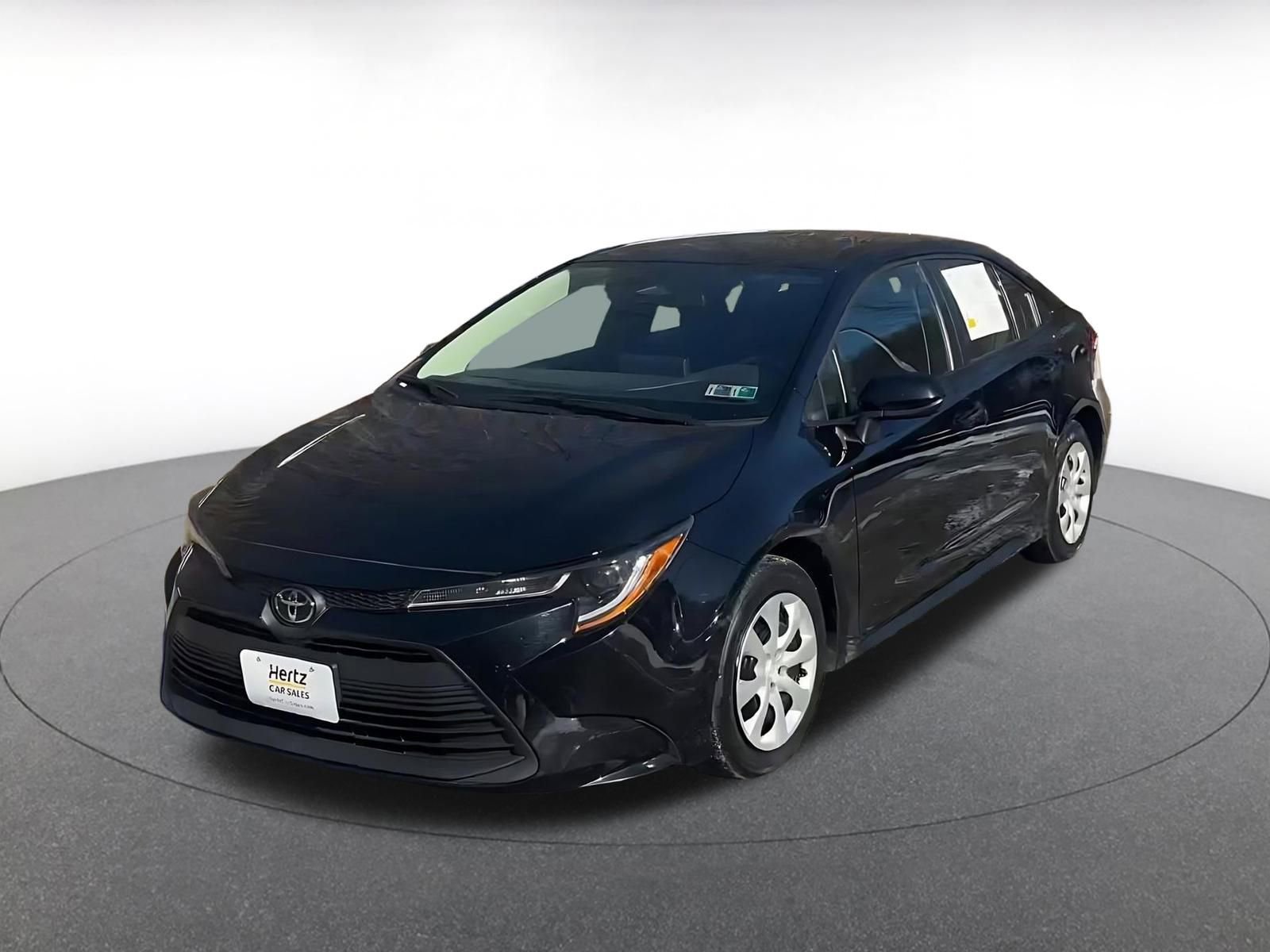Used 2025 Toyota Corolla LE image 7