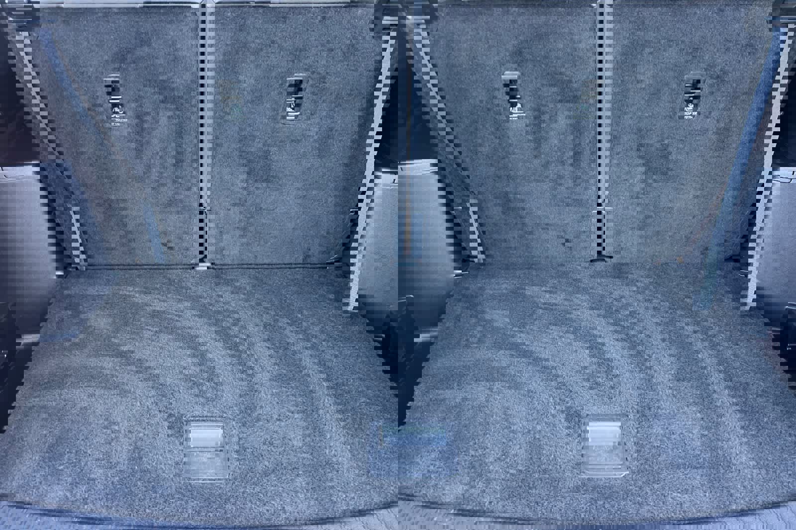 Used 2024 Volkswagen Atlas SE image 17