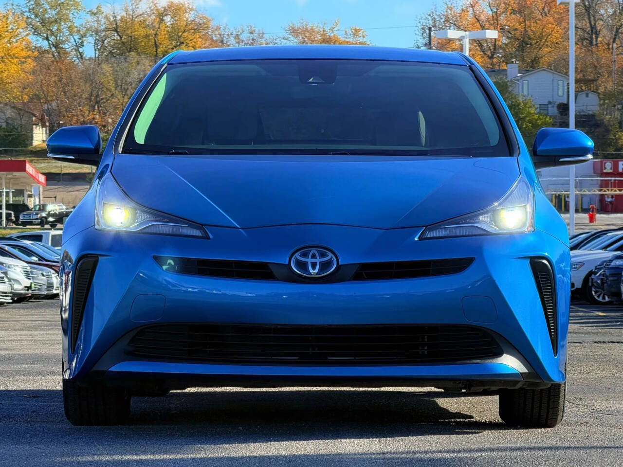 Used 2022 Toyota Prius L Eco image 8