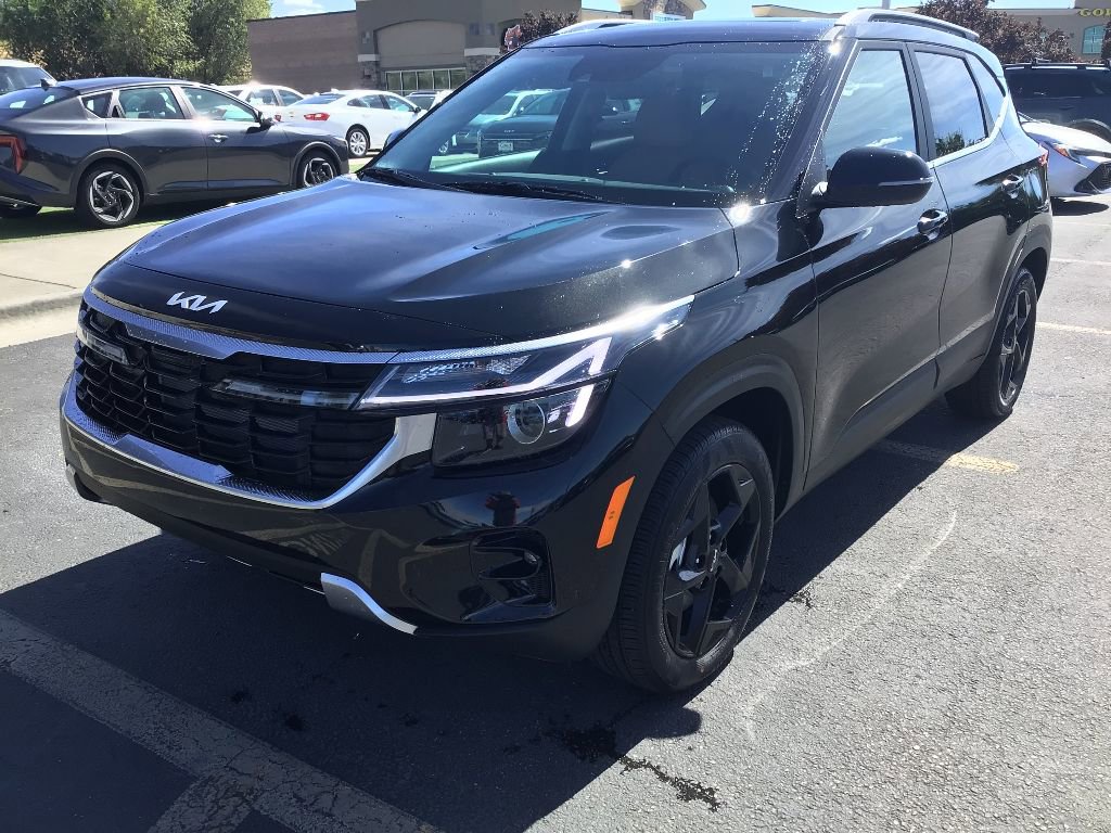 New 2026 Kia Seltos EX w/ EX Sunroof Package image 2