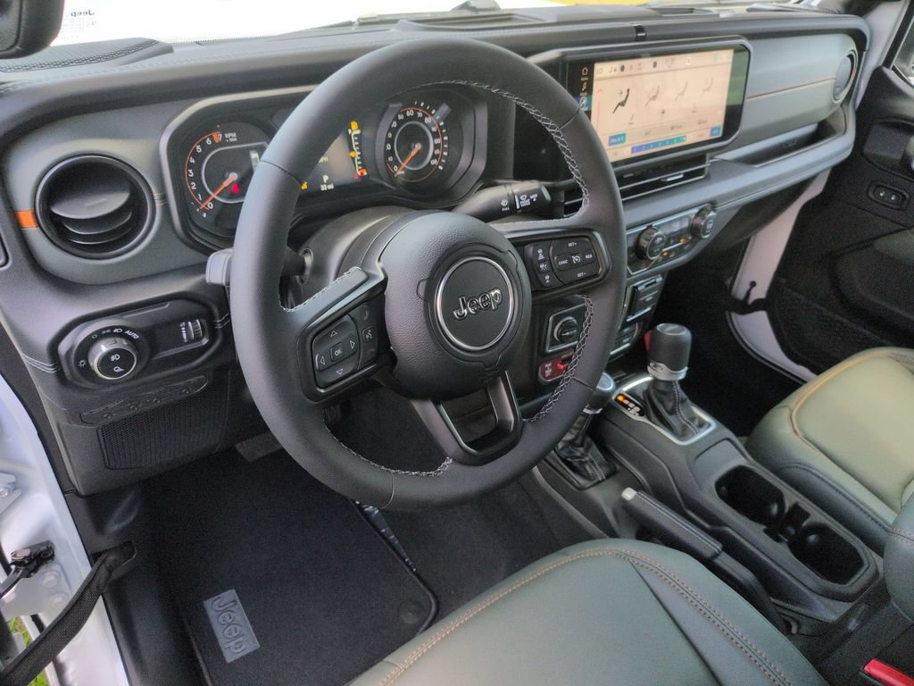 New 2026 Jeep Gladiator Mojave AWD/4WD image 15