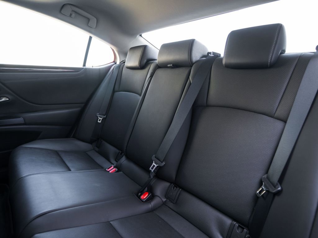 Used 2021 Lexus ES 350 w/ Premium Package image 30