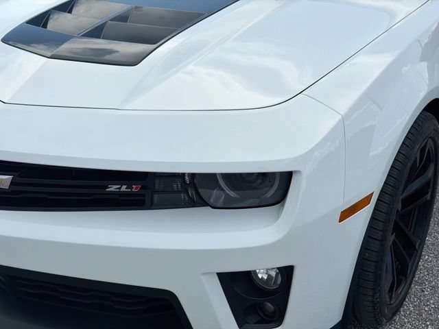Used 2015 Chevrolet Camaro ZL1 RWD image 9
