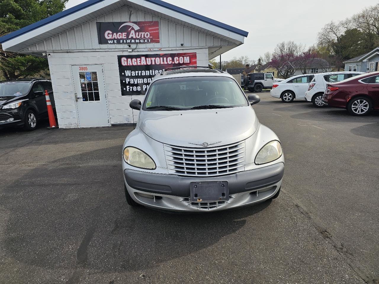 Used 2001 Chrysler PT Cruiser image 2