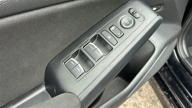 Used 2024 Honda Civic Sport image 10