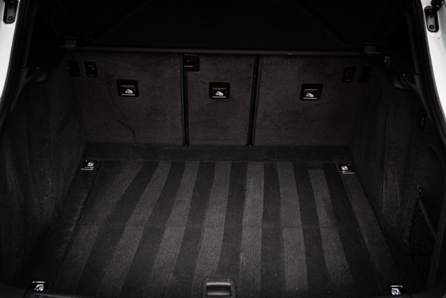 Used 2022 Porsche Macan S w/ Premium Package Plus image 21